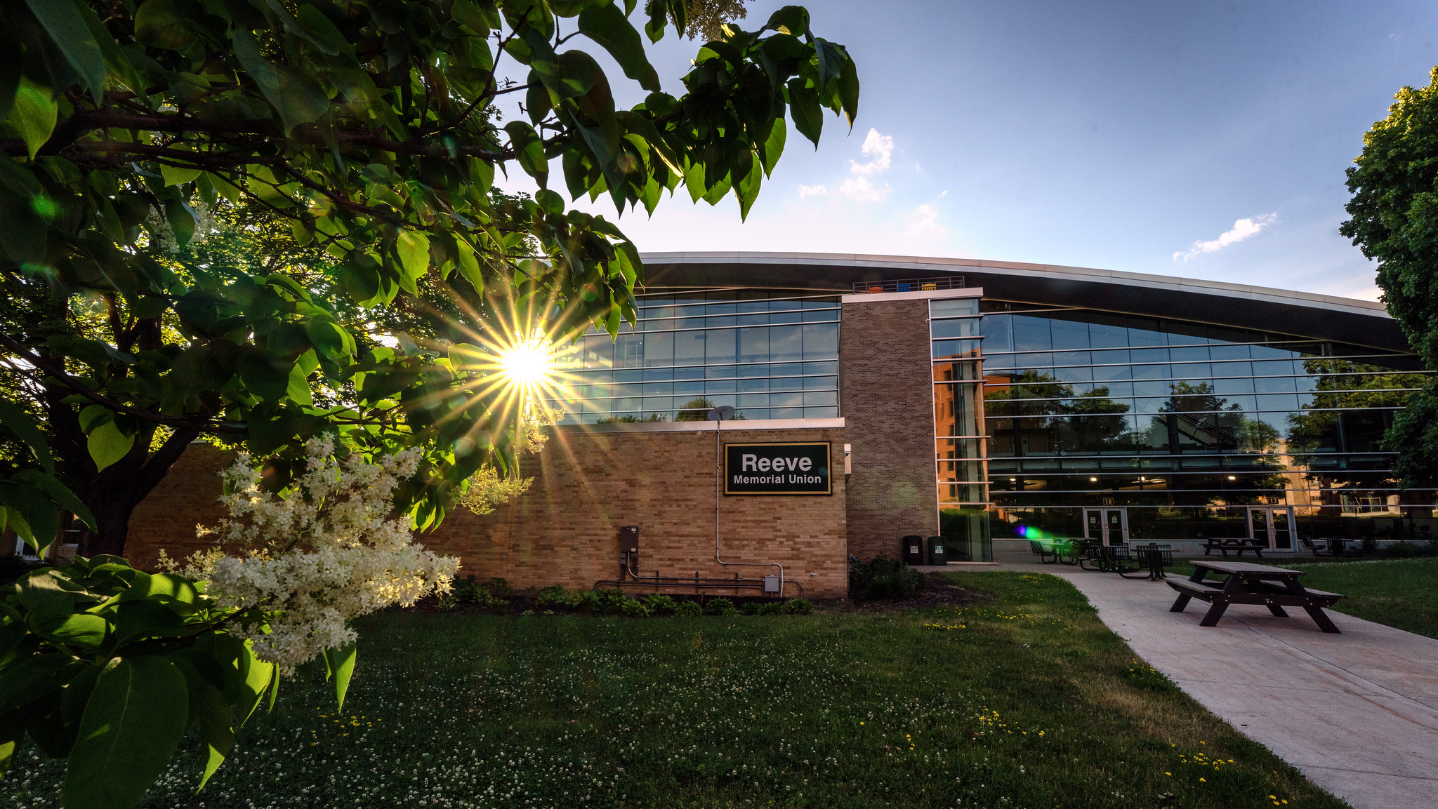 Photo of Reeve Student Union